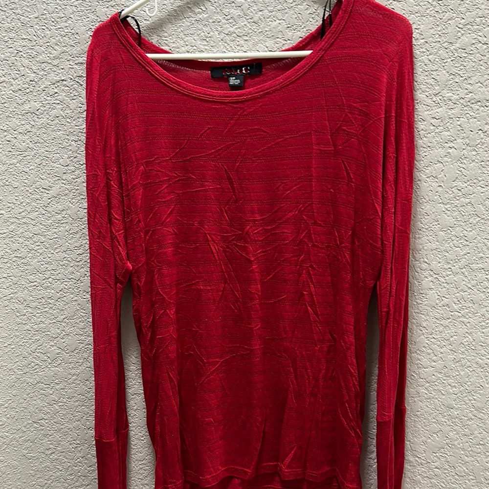 Women's Red Long Sleeve Top